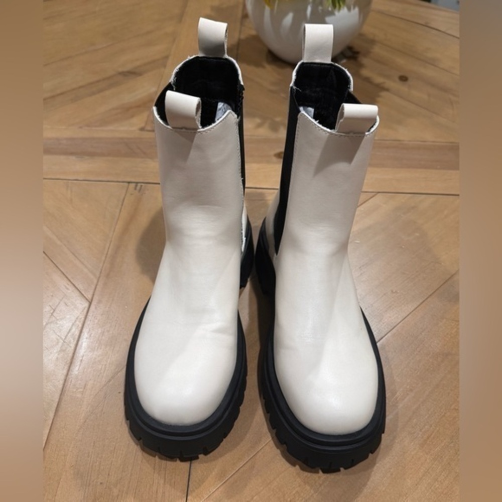 Jessica Carlyle Boots Shauna 15L